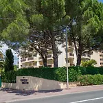 Les Jardins De Phebus By Interhome