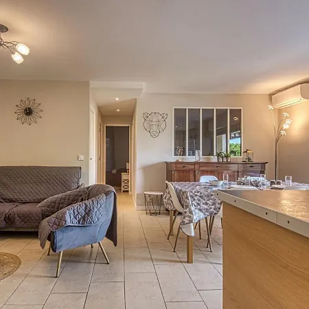 Apartment Les Jardins De Phebus By Interhome *