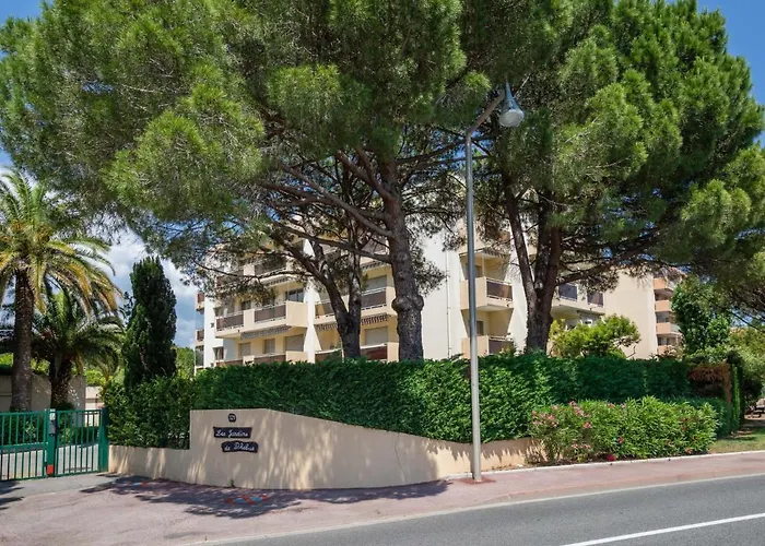 Les Jardins De Phebus By Interhome