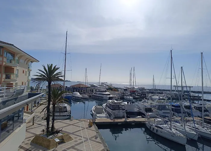 شقة Les Jardins De Phebus By Interhome