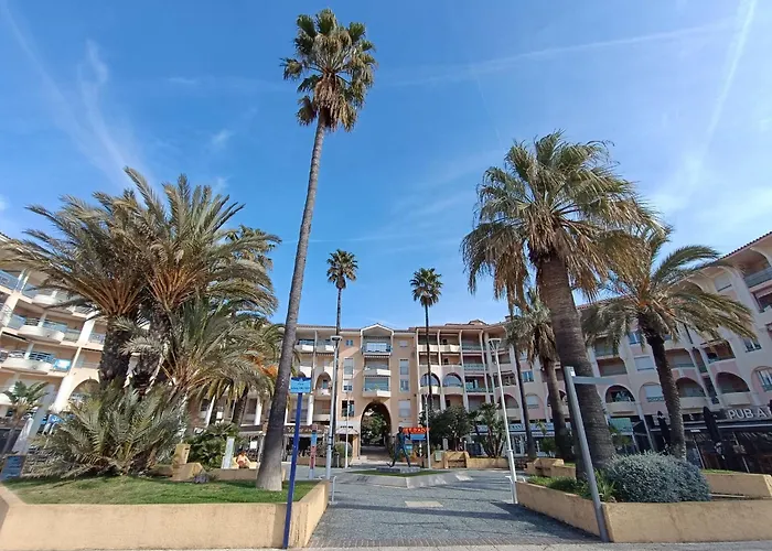 Les Jardins De Phebus By Interhome شقة Fréjus